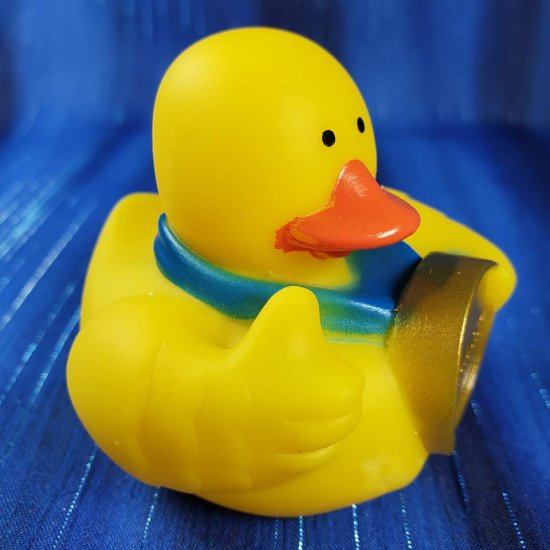 Award Rubber Duck - Blue - Click Image to Close