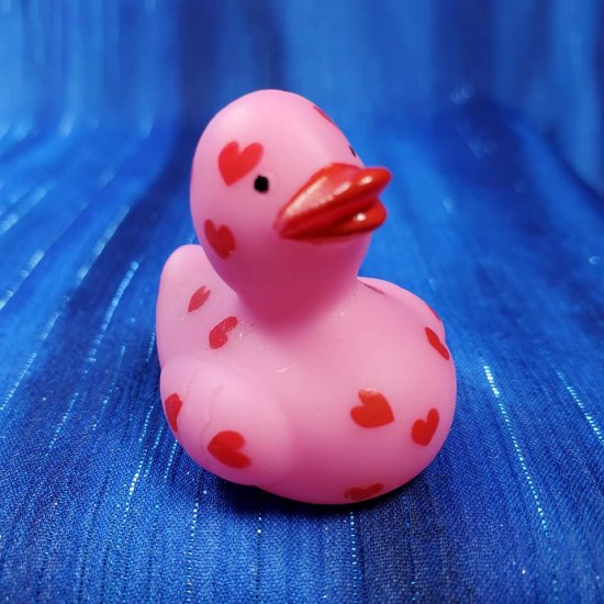 Heart Pink Mini Rubber Duck - Click Image to Close