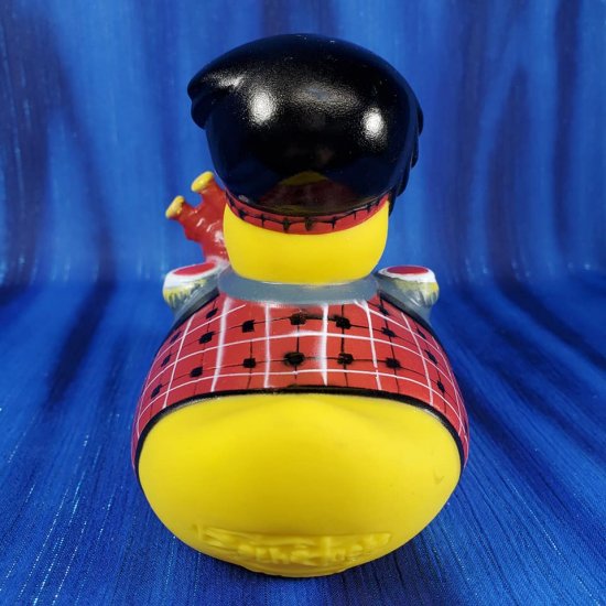Bagpiper Rubber Duck from Yarto - Click Image to Close