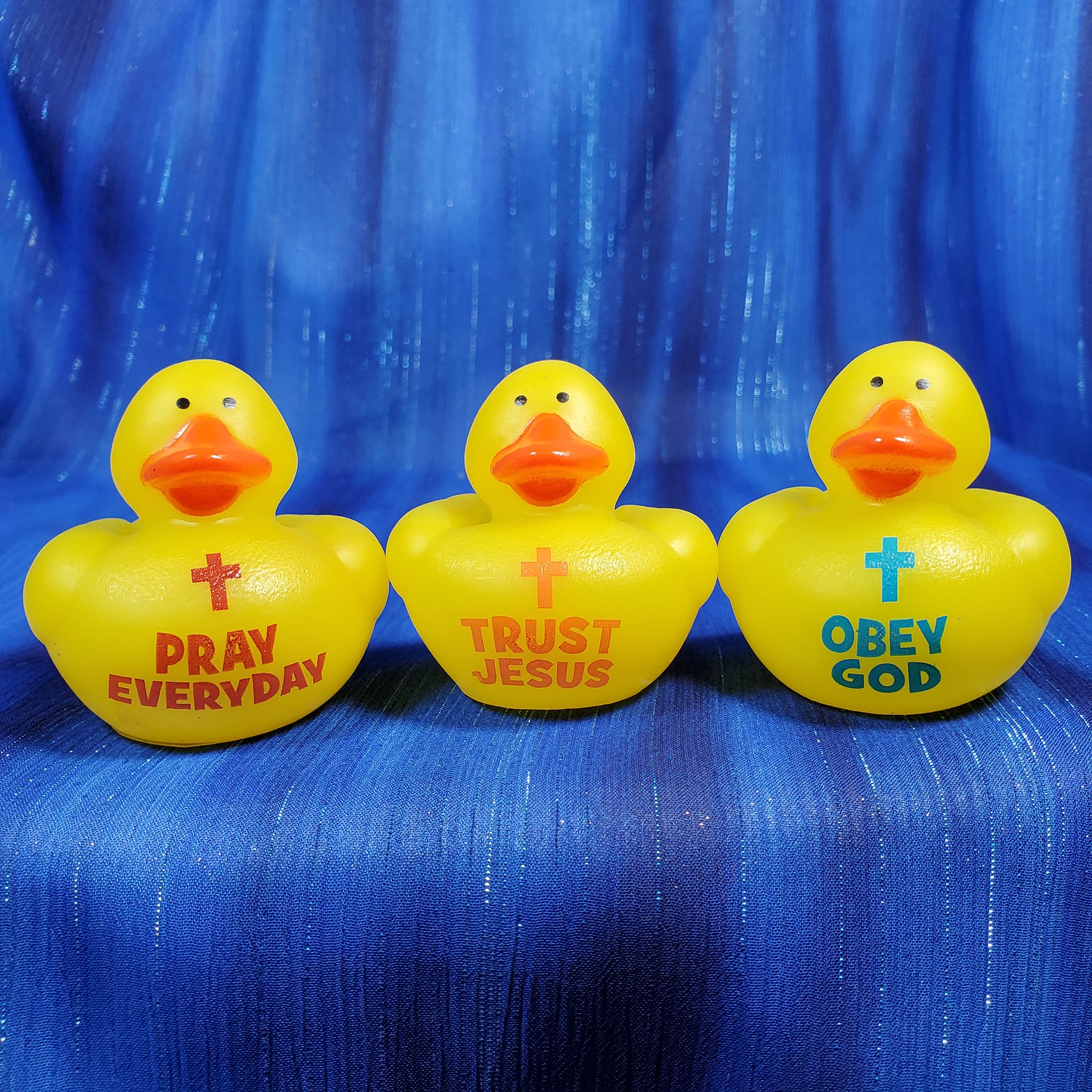 Trust Jesus, Obey God, Pray Everyday Rubber Duck Trio - Click Image to Close